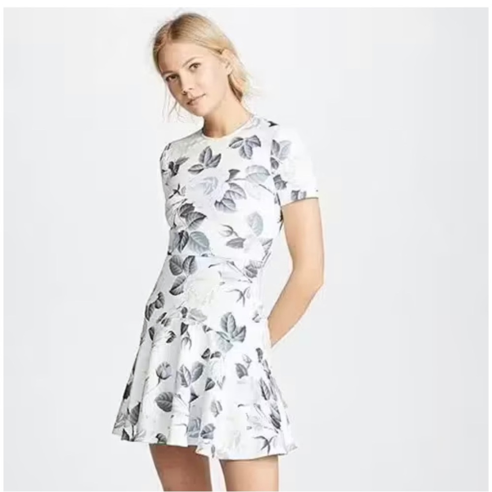 LOVER Rosa, flip, mini size 6 US new with tags floral mini dress